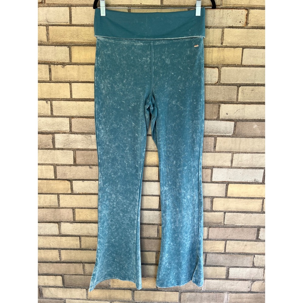 PINK Victoria's Secret Blue Acid Wash Flare Yoga Pants Large